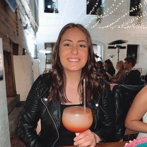 Meet your Posher, Keeley